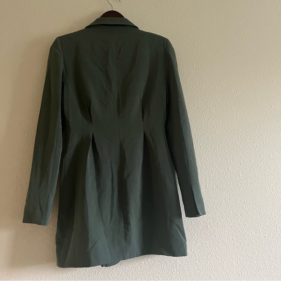 RNWY Mel Blazer Dress in Green Size Medium / US 6 - Picture 11 of 12